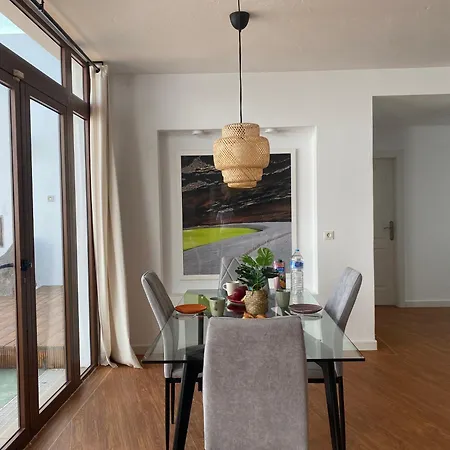Aday Apartman *
